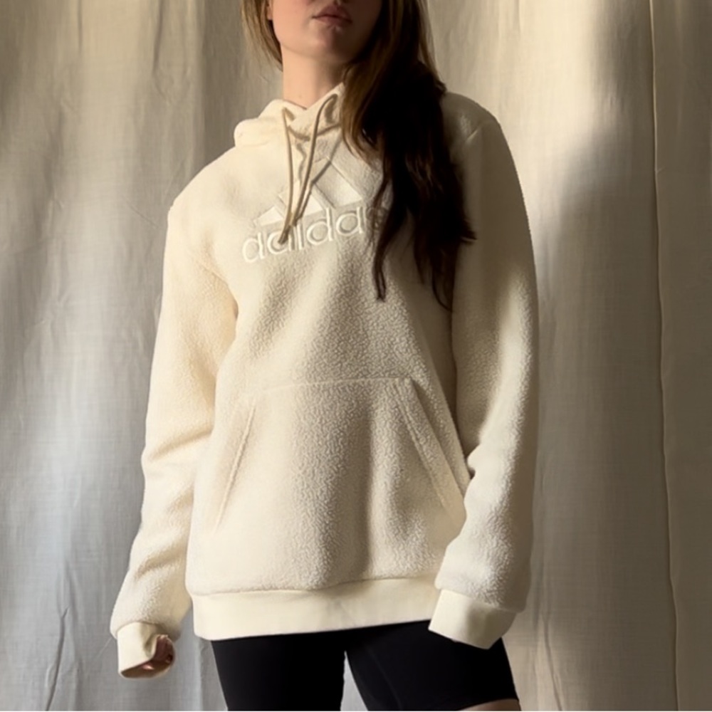 Adidas Sweatshirt